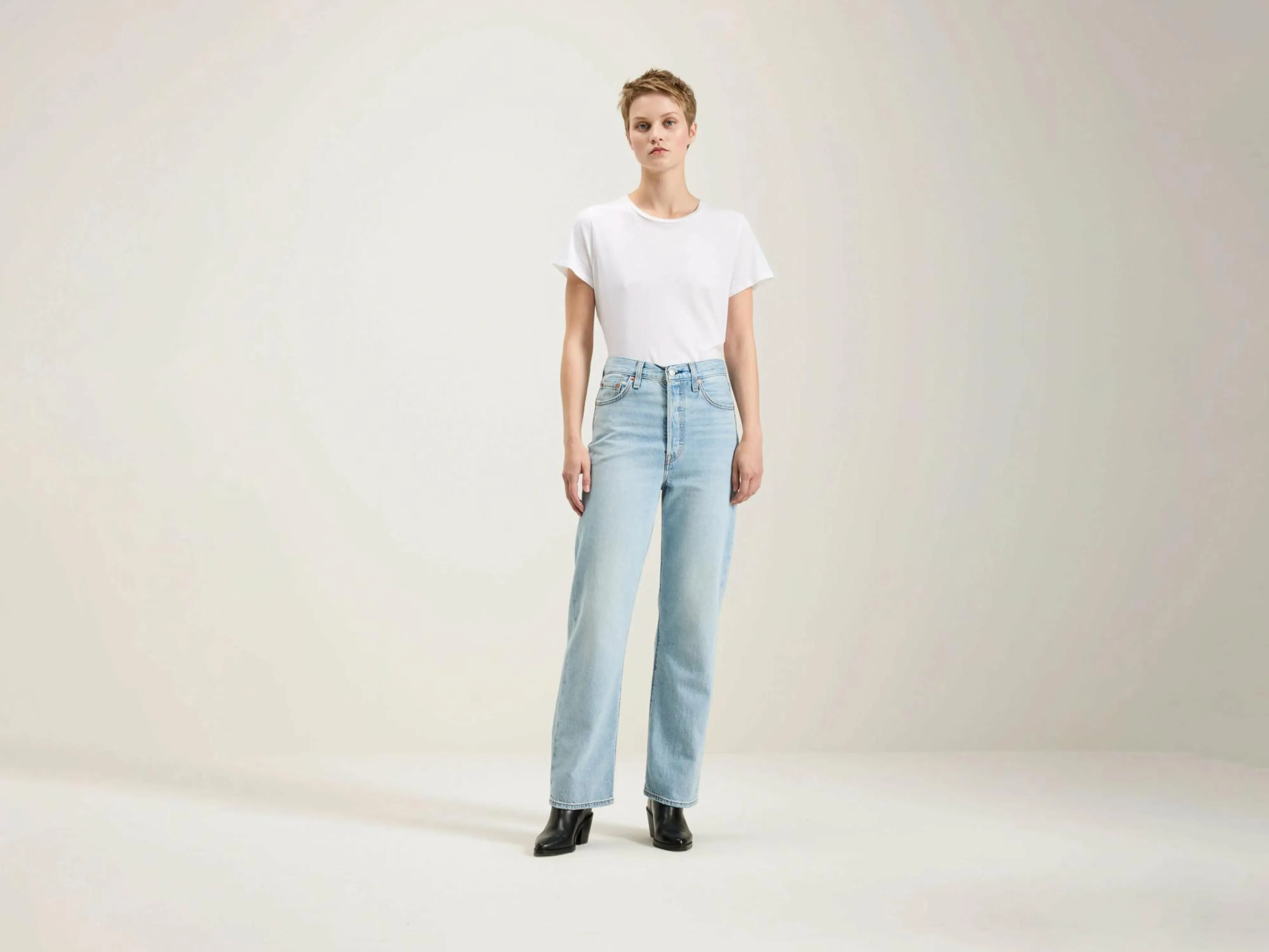 Clearance Levi's® Ribcage Straight Ankle Jeans